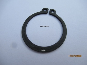 Uitwendige Borgveer Kubota - Kubota : B1-14, B1-15, B1-16, B1-17, B1200, B1400, B1402, B1500, B1502, B1600, B1702
Zen-Noh : ZB1200, ZB1400, ZB1402, ZB1500, ZB1502, ZB1600, ZB1702
