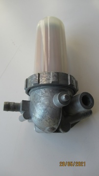 Eenheid brandstof filter Kubota - Kubota : B1-14, B1-15, B1-16, B1-17, B1400, B1402, B1500, B1502, B1600, B1750, B5000, B5001, B5100, B6001, B6100, B6100HST, B7000, B7001, B7100, B7100HST
Zen-Noh : ZB1400, ZB1402, ZB1500, ZB1502, ZB1600, ZB5000, ZB5001, ZB5100, ZB6001, ZB6100, ZB7000, ZB7001, ZB7100
