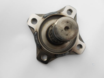 Raadnaaf Kubota Vooras - Kubota : A13, A14, Aste, B-10, B1-10, B1-14, B1-15, B40, B1200, B1400, B1402, B1500, B1502, B1550, B1750, B4200, B5000, B5001, B5100, B6000, B6001, B6100, B7000, B7001, B7100
Zen-Noh : ZB1200, ZB1400, ZB1402, ZB1500, ZB1502, ZB1600, ZB5000, ZB5001, ZB5100, ZB6000, ZB6001, ZB6100, ZB7000, ZB7001, ZB7100
